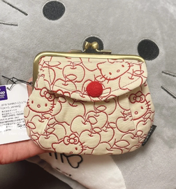 日式hellokitty京都和风纽扣收纳包零钱包卡包