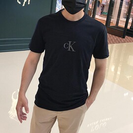 ckcalvinklein夏季男士潮流，时尚印花圆领短袖，t恤衫纯棉上衣