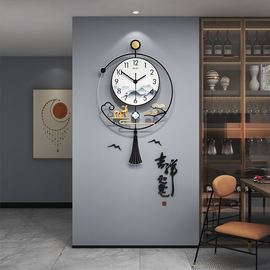 新中式钟表挂钟客厅家用时尚，2022创意壁挂时钟，灯装饰挂墙大气