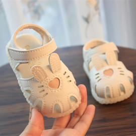 爱心夏季0-1-2岁女宝宝凉鞋女童婴儿，软底学步鞋子，公主鞋3小童鞋
