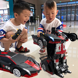 变形遥控车感应金刚机器人充电汽车男孩子漂移赛车小朋友儿童玩具