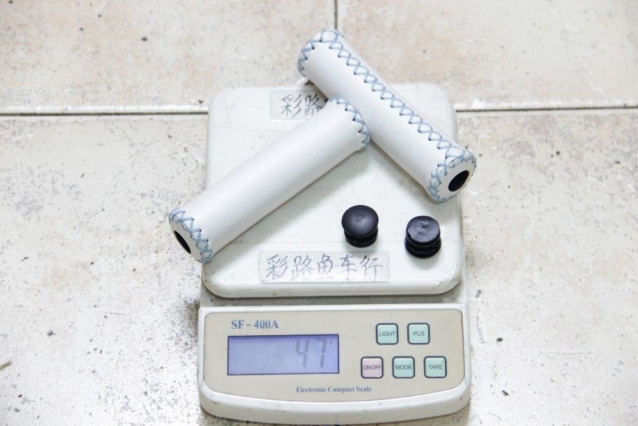 Poignées de vélo - Ref 2356209 Image 1