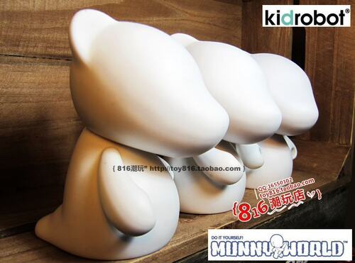 kidrobotMUNNYROOZ素体白模