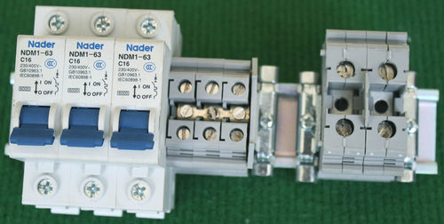 Nader良信NDM1-63 C16空气开关3只连5端接线排 整个组件价格