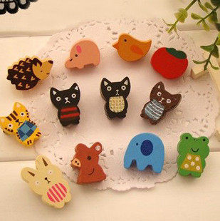 Broche en autre - Ref 1183112 Image 1