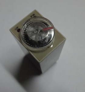 清仓上海百业B H3Y-2 30S  DC24V小型时间继电器(ST6P-2)通电延时