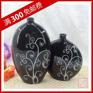 惊爆促销！陶瓷波普花瓶 现代时尚居家装饰品 工艺品 结婚礼品在类目 家居饰品, 花瓶/花器/仿真花/仿真饰品, 花器/花瓶, 花瓶中 - 来自Buy2taobao.com提供专业的淘宝代购服务