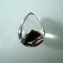 天然水晶吊坠项链佩戴绿幽灵