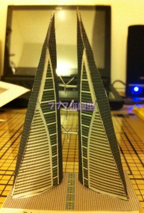 [777纸模型]世界摩天大楼33 麦纳麦巴林世贸中心 城市建筑沙盘