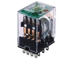 ARM4F MY4NJ 带灯中间继电器 促销 特价 AIKS香港爱克斯