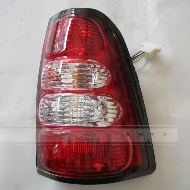 만리장성 픽업 트럭 액세서리 만리장성 07 항해 후면 테일 라이트 어셈블리 반전 라이트 브레이크 라이트 스티어링 전구 어셈블리
