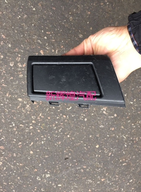 X3 E83 水杯架X5 E70 X6 E71 F02 730 740 750 760茶杯架