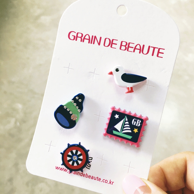 Broche femme AZNAVOUR en autre - Ref 1187812 Image 4