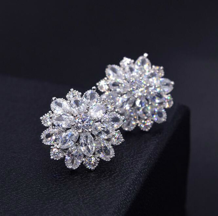 s925纯银针雪花锆石耳钉女超闪镶钻花朵耳环防过敏耳饰韩版小饰品