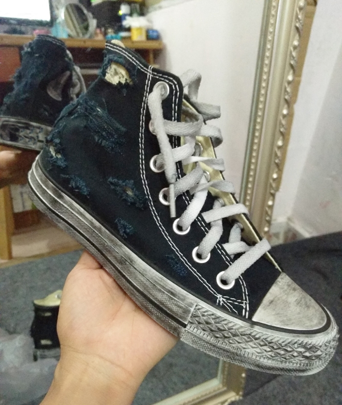 2022春季做旧时尚破洞高帮帆布鞋女学生运动鞋平底女潮休闲鞋