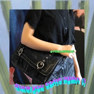 VIIRAL SPREAD 包邮暗黑明线设计复古多孔镂空斜挎单肩斜挎包土酷
