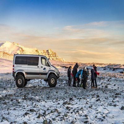 冰岛黄金圈和冰川超级吉普车之旅一日游（超级吉普车+朗格冰川）
