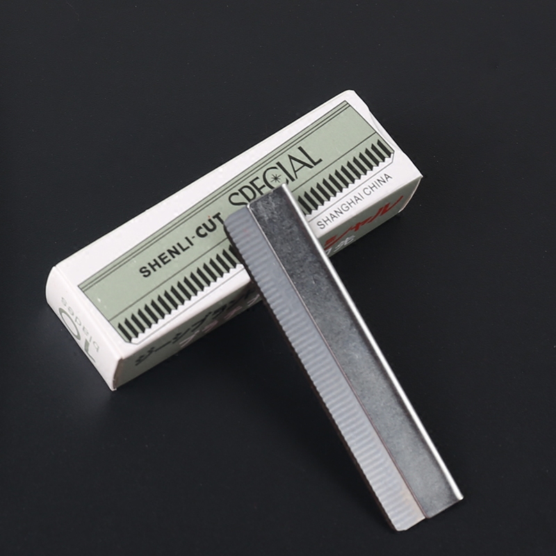 专业修眉刀片剃须刀片手动不锈钢刮胡子刀片理发刮脸剃头胡须刀片