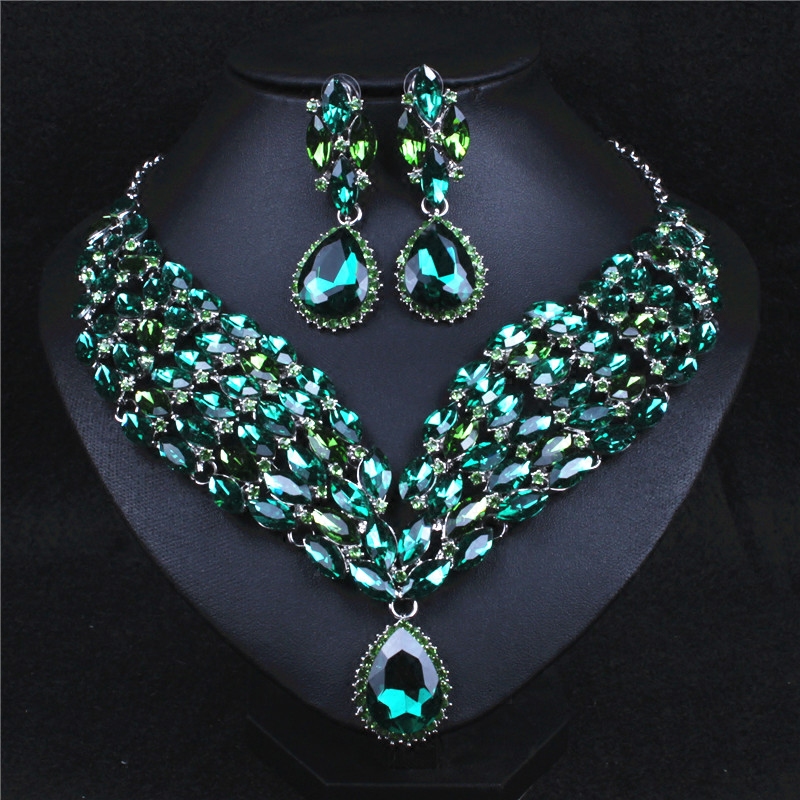 欧美大牌项链 天使翅膀绿宝石项链套装短款锁骨链宴会高档配饰