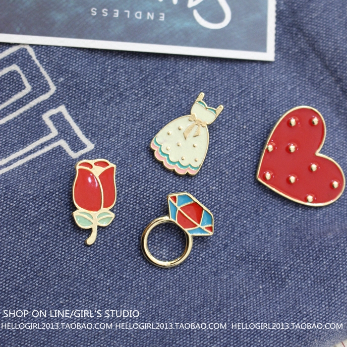 Broche en autre - Ref 1173248 Image 1