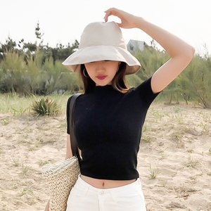 高腰露脐短款t恤