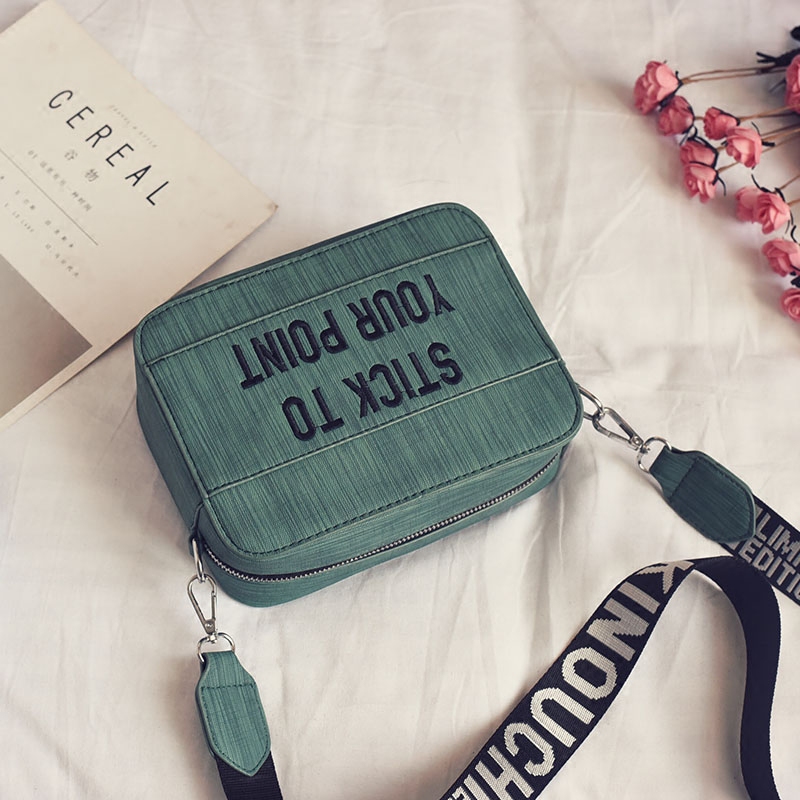 Baobaonv 2018 new pattern Korean Edition camera bag Versatile Messenger Small square package Embroidery Wide shoulder straps The single shoulder bag Female bagin the Leather/Lady bags/Men's bag, Phone package  category - from Buy2taobao.com to provide professional Taobao agent buy service