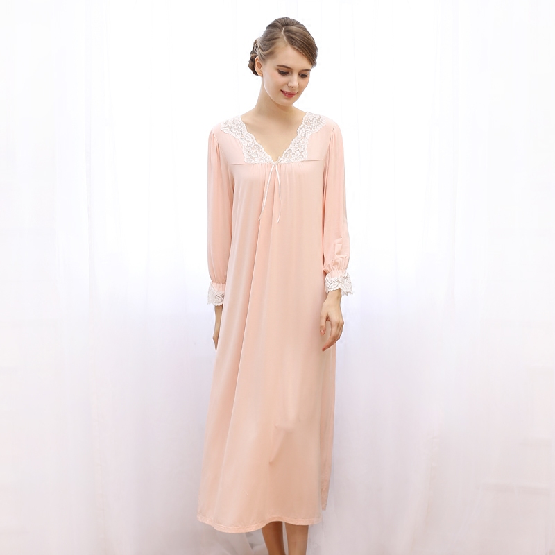莫代尔复古V领蕾丝长款睡裙女夏宽松大码家居服长袖睡衣春秋 长裙
