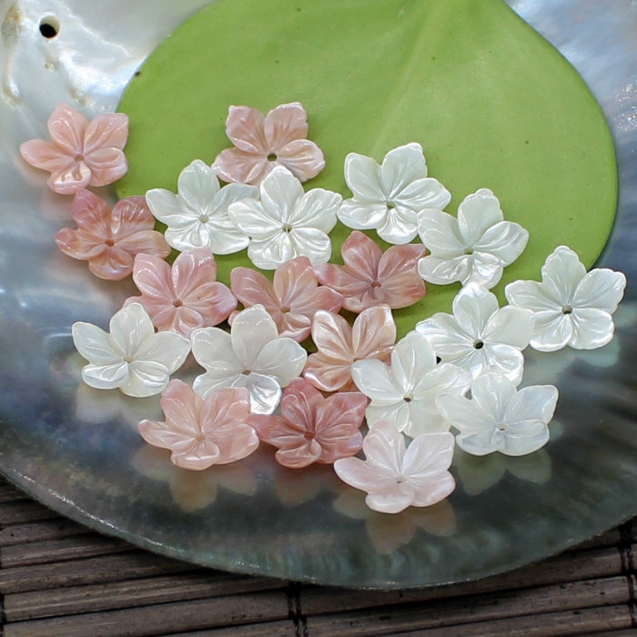 小花天然珍珠精雕粉贝