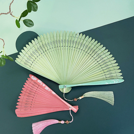 中国风全竹扇子小鱼造型镂空夏季小巧便携古风折扇汉服旗袍舞蹈扇