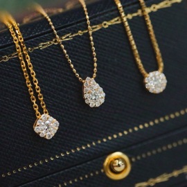 18K金天然钻石项链锁骨链显大礼物黄金镶嵌吊坠水滴垫形钻异形