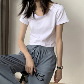 白色露脐短装上衣夏季韩版纯色，小众短袖t恤女设计感短款内搭ins潮