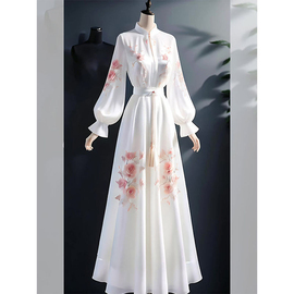 新中式国风白色连衣裙，女春季2024收腰显瘦高级感小众绑带长裙