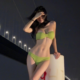 韩国ins分体三角比基尼抹胸大小，胸聚拢性感，bikini温泉度假泳衣女