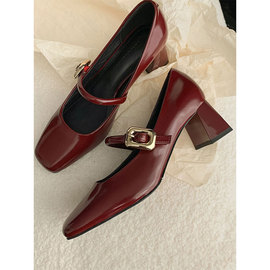 红色高跟鞋春季真皮方头粗跟玛丽珍显瘦配裙子，法式气质单鞋女
