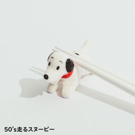 snoopy日本正版史努比博物馆复古陶瓷公仔筷子架猫笔托桌面小摆件