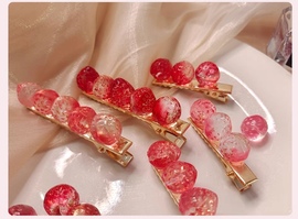 甜美风可爱琉璃珠草莓发夹2023网红粉草莓发卡侧边夹少女水晶边夹