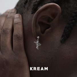 KREAM S925 纯银 天使坠耳钉男女嘻哈同款