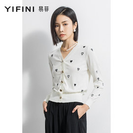 Yifini/易菲V领针织开衫女春秋宽松短款毛织外套爱心图案