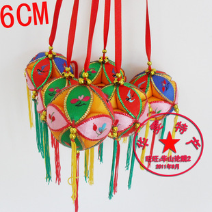 绣球广西靖西旧州手工/刺绣/婚庆礼品车饰民族特色手工艺品6CM