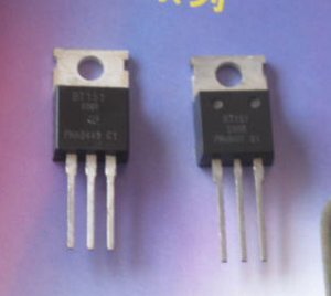BT151-500R 单向可控硅 7.5A/500V 封装TO220
