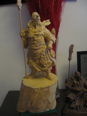 关羽像花梨木人物工艺品