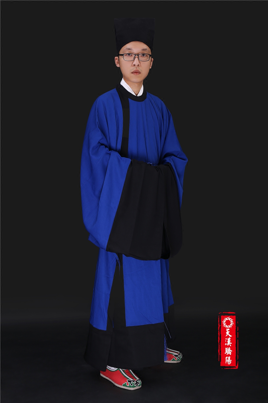 【天汉骄阳】明制襕衫 汉服男装 圆领盘领袍衫传统民族服饰儒生在类目 男装, 民族服装中 - 来自Buy2taobao.com提供专业的淘宝代购服务