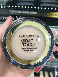 8575806045蜜丝佛陀粉底，膏水漾触感粉底霜细腻maxfactor