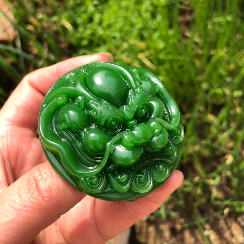 台湾干青鬼头皮带扣菠菜绿神兽玉扣腰扣送证书