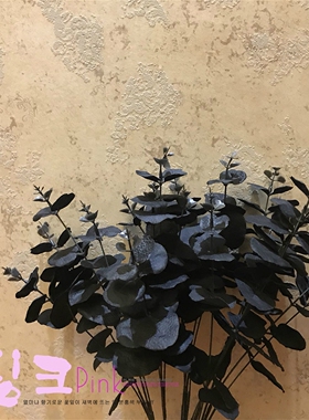 样板房餐厅绢花黑色尤加利金钱叶
