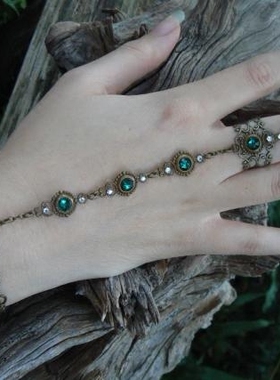 美国代购 Emerald◇手作复古月亮女神翡翠绿连指戒指黄铜花丝手链