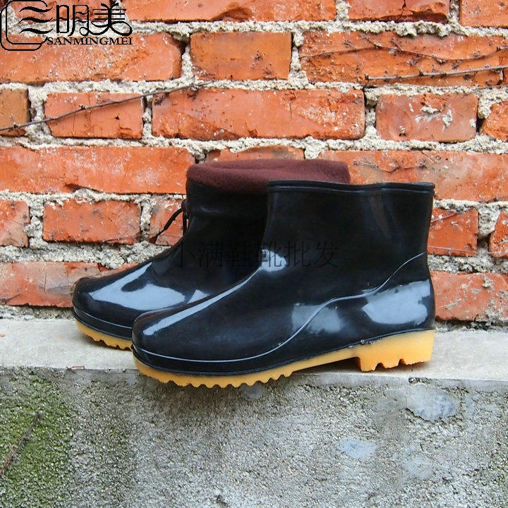 Chaussures - bottes caoutchouc homme pour été - semelle tendon - Ref 970331 Image 1