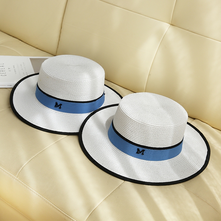 英伦白色女式草帽M标小礼帽遮阳帽平顶女士帽子平沿逛街夏季帽男