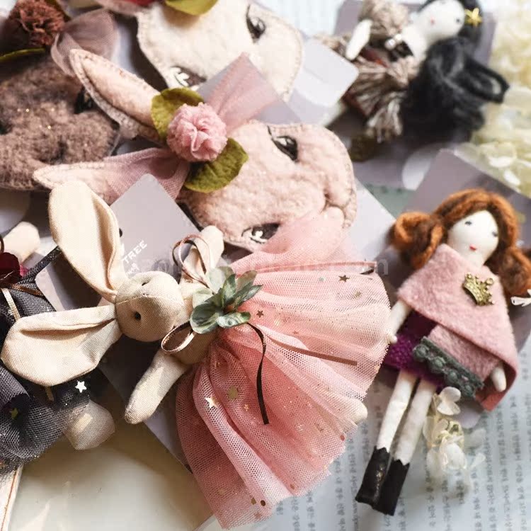 Broche femme en autre - Ref 1187684 Image 1