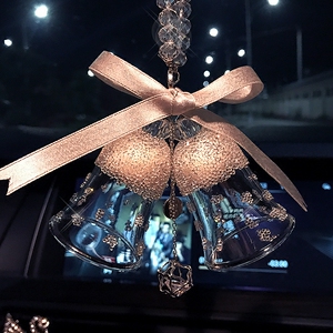 2020新款 车挂水晶双铃铛风铃汽车挂件车内雪花镶钻挂饰装饰品